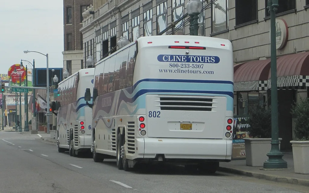Cline Tours, Inc. bus