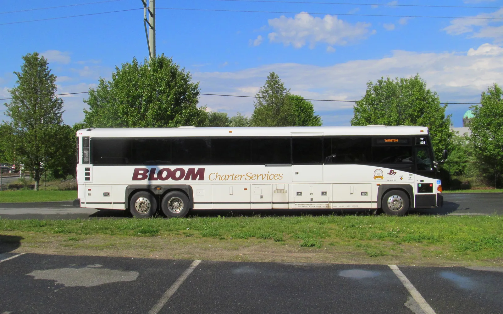 Bloom Tour And Charter Services bus, side view