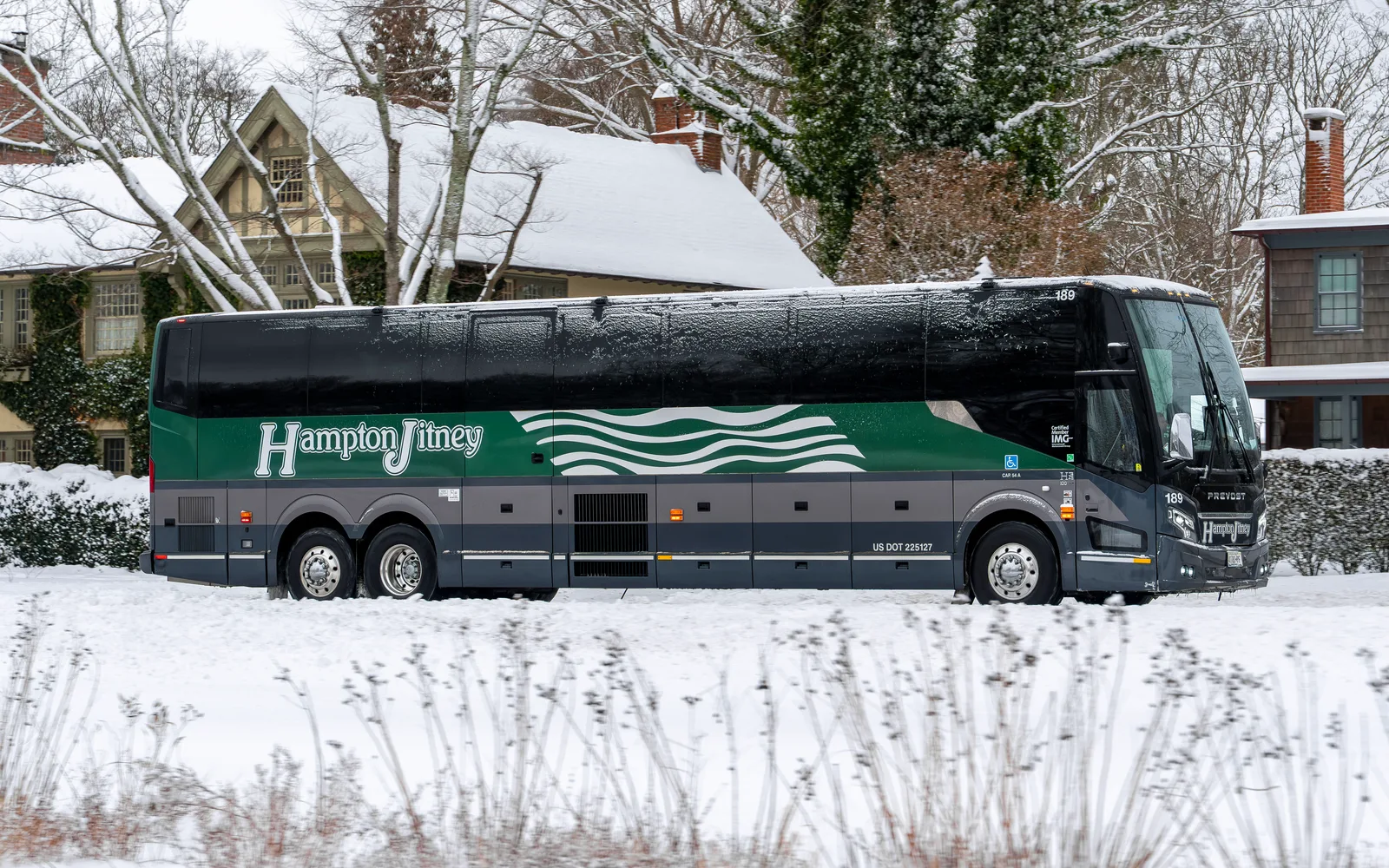 Hampton Jitney, North Fork Trolley, Hampton Luxury Liner bus, side view
