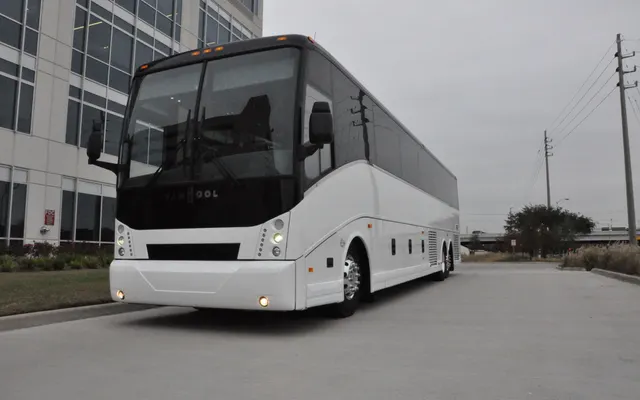 Houston Bus Services, Inc bus, front corner view